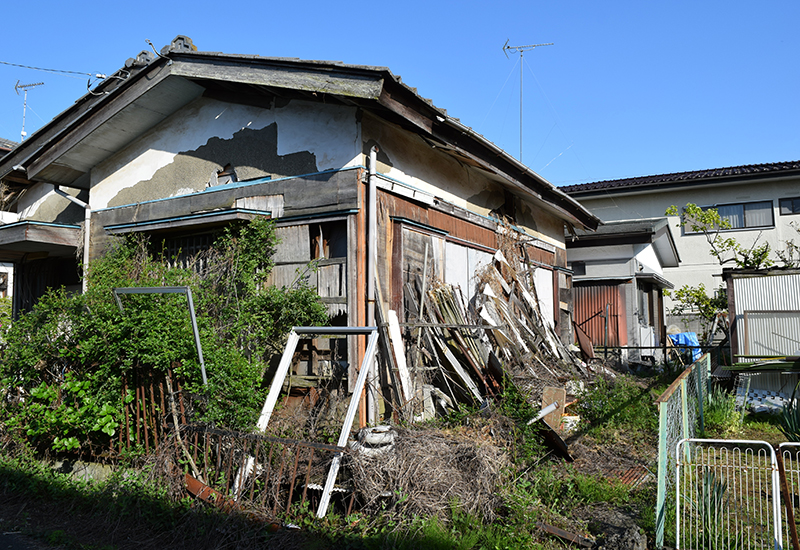 例1：長年放置している空き家